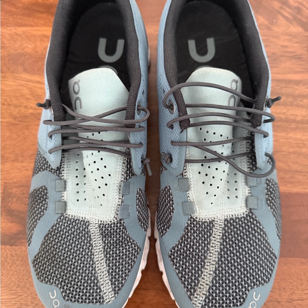 On Clouds Blue Teal size 8.5 - Picture 2 of 4